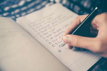 Interview Checklist: Things to Carry in an Interview